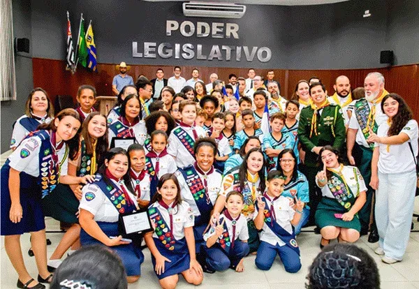 Câmara realiza sessão solene alusiva ao Dia Municipal do Escoteiro