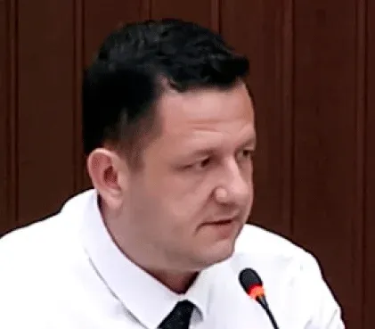 Vereador pede informações sobre a água suja nas torneiras