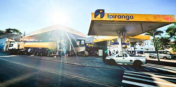 Posto de Gasolina Reafirma Compromisso com a Transparência e Qualidade