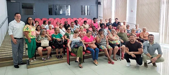 Câmara de Porto Feliz recebe Grupo Bem Viver do CRAS Jardim Vante