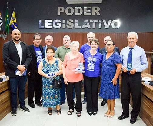 Escola Monsenhor Seckler comemora 75 anos com homenagens em Sessão Solene