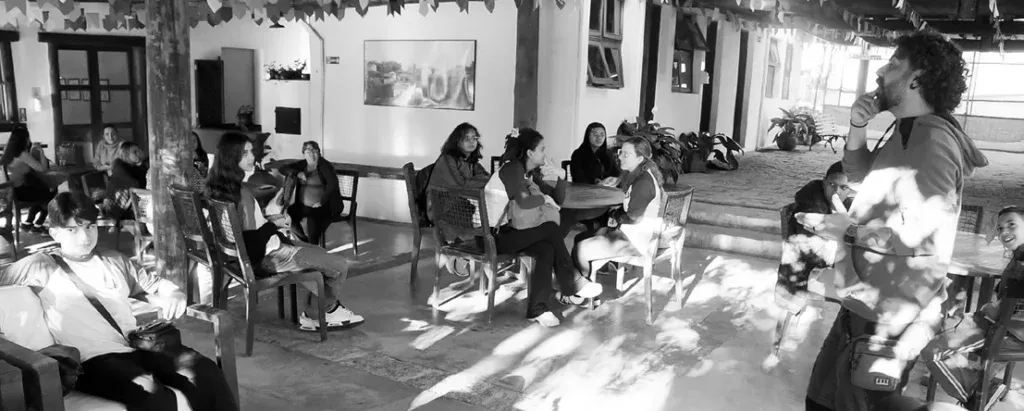 Alunos da EMEF Coronel Esmédio visitam museus e Fazenda Capoava