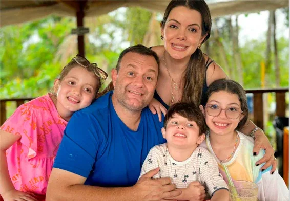 Caminhada solidária busca arrecadar fundos para tratamento de Arthur, menino com doença rara