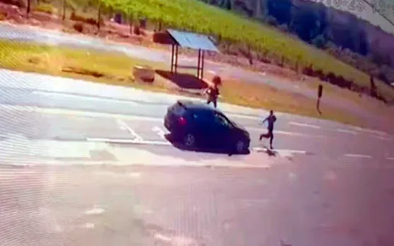 Pedestre morre atropelado ao atravessar rodovia na área industrial de Porto Feliz