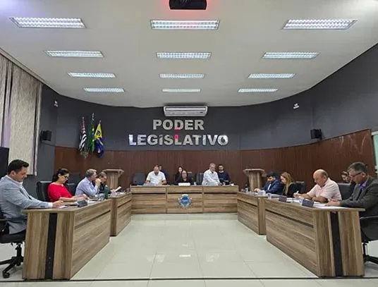 Projeto que amplia número de concessões de Títulos de Cidadania de um para três por vereador é aprovado