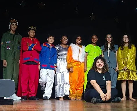 Saindo do Conto realiza Jornada Teatral com cinco espetáculos, ação solidária e anuncia inscrições para 2026