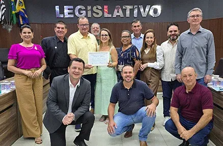 Câmara de Porto Feliz homenageia comerciante com Moção de Aplausos