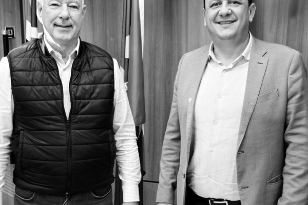 Construção do Hospital do Câncer em Itu é tema de encontro entre vereador Dr. Diniz e Herculano Passos